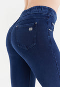N.O.W.® kalhoty s denimovým efektem – slim fit střih se zúženými nohavicemi v džínové modré, modrý šev