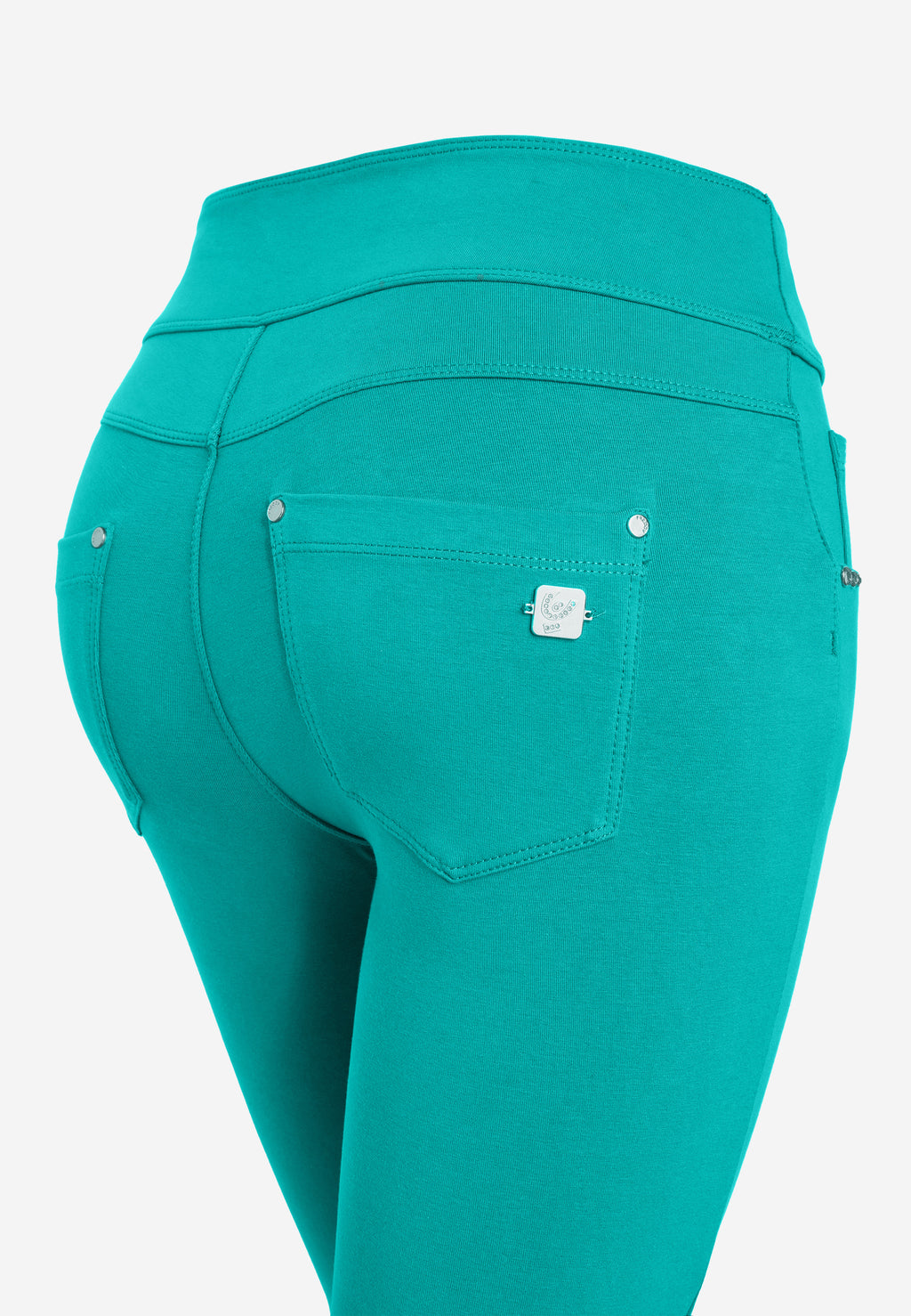 Freddy N.O.W.® slim fit kalhoty s ohrnovacím pasem (fold-over waist) v tyrkysové barvě