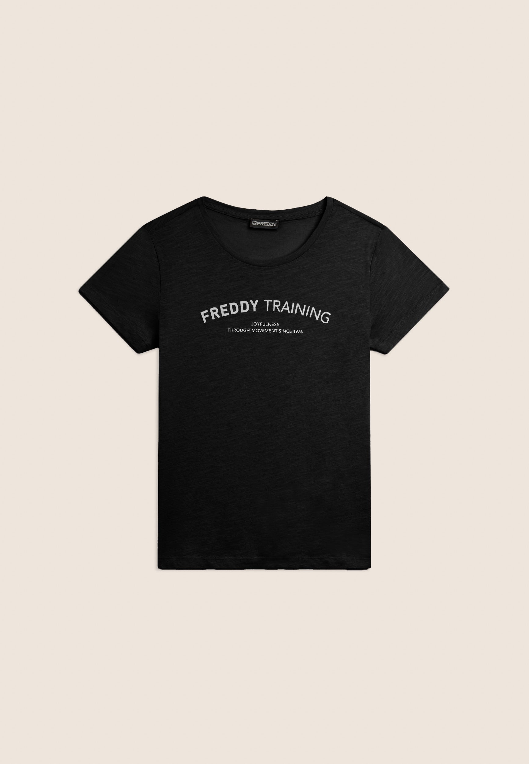 Tričko FREDDY TRAINING ze slub jersey materiálu v černé barvě
