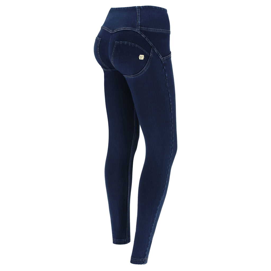 Freddy kalhoty WR.UP ® v džínově tmavě modré barvě, modré švy, vysoký pas, superskinny střih, 7/8 délka, denim žerzej