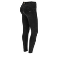 Freddy kalhoty WR.UP® shaping jeggings s vysokým pasem, délkou ke kotníkům a zipy ve spodní části nohavic v černé barvě, černý šev